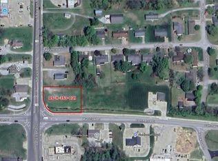 1300 S Division St, Carterville, IL 62918