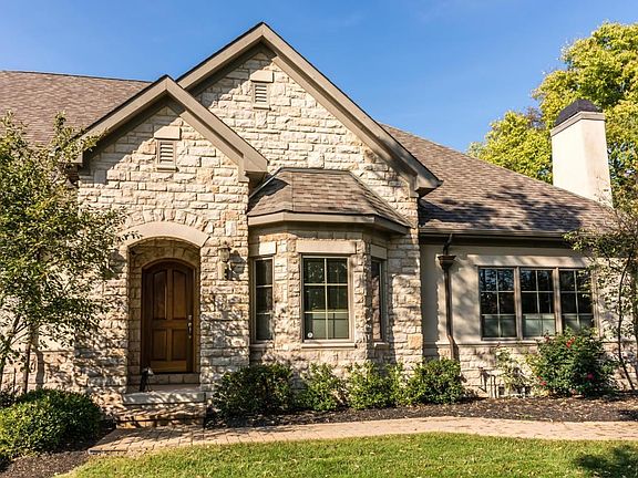 2nd image of 3196 River Highlands Way