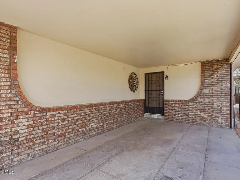 6115 Tesuque Dr — Photo 4