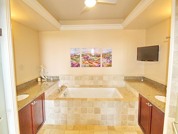 5th image of 30 Kainehe Pl