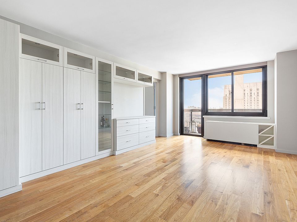 1st image of 515 E 72nd St APT 29E