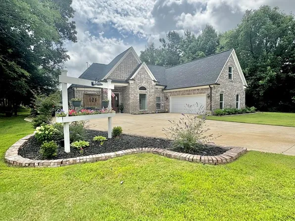 104 White Oak Cv, Coldwater, MS 38618