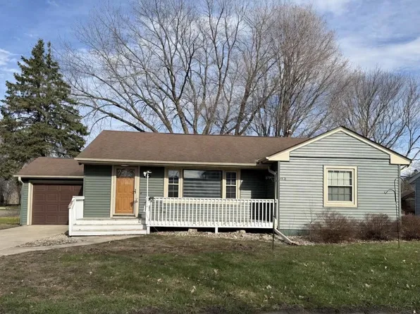 939 S Orient St, Fairmont, MN 56031