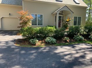 1 Stratham Grn, Stratham, NH 03885