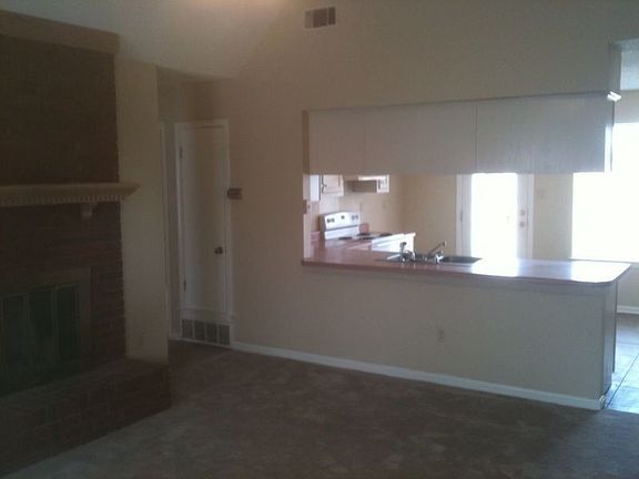 5376 Lock Bay Ln, Memphis, TN 38135