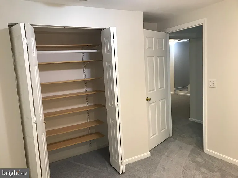 Mainsail Dr — Photo 24