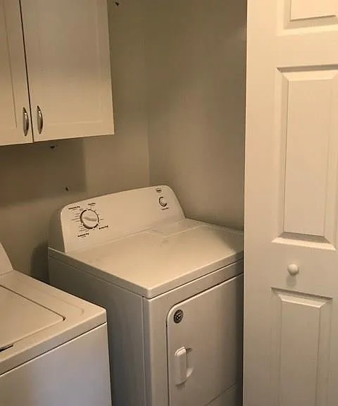 604 SW Loudon Dr #1 — Photo 18
