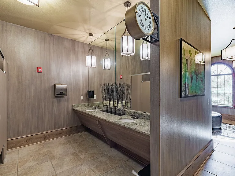 Grand Reserve at Pelham — Photo 12