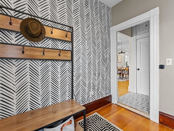 4th image of 45 Pearl St #3