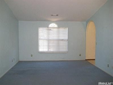 5th image of 1041 Parkwood Dr