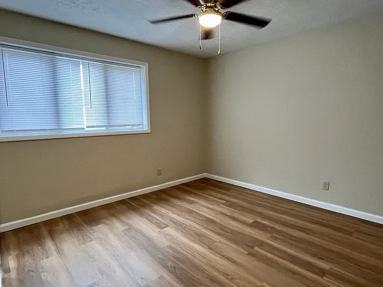 206 W Canedy St #1 — Photo 6