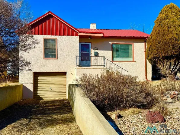 904 S 4th St, Raton, NM 87740
