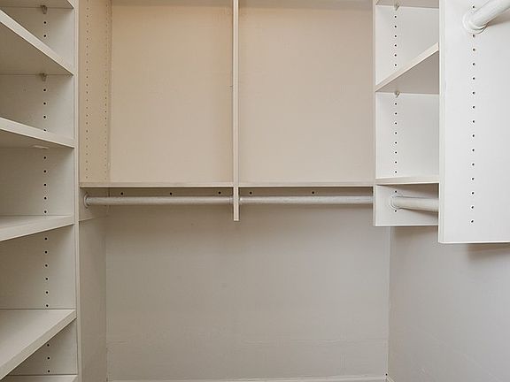5th image of 245 E 54th St APT 5C