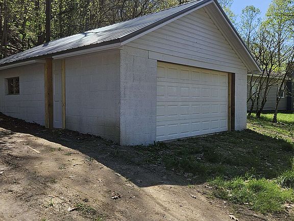 2nd image of 136 Scherer Rd