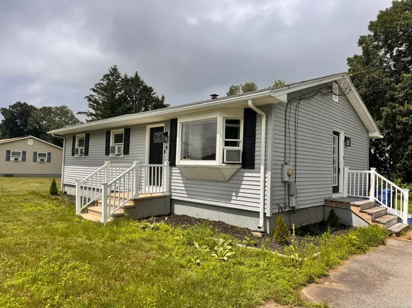 4 Major Drive, Plainfield, CT 06374