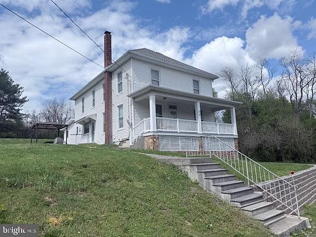 1st image of 35 Red Hill Rd