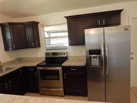 4th image of 645 Westward Cir