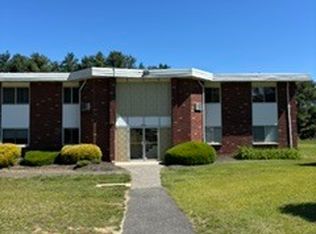 30 Candlewood Lake Rd S APT 2, New Milford, CT 06776