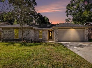 2922 Park Garden Dr, Kingwood, TX 77339