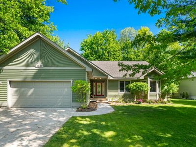 3347 Village Circle Dr, Traverse City, MI, 49686