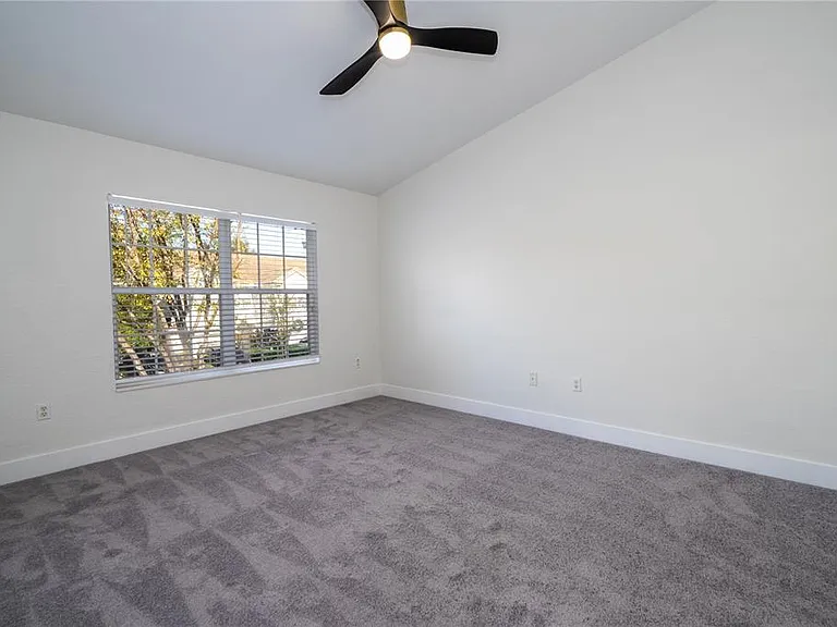 6979 Sperone St — Photo 17