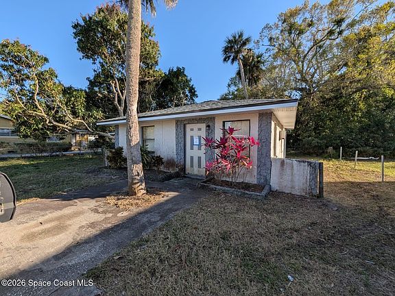 2nd image of 545 Easy St