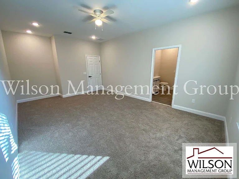 732 S Lee Ave — Photo 20