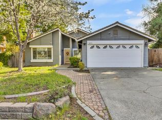 8251 Foxfire Dr, Orangevale, CA 95662