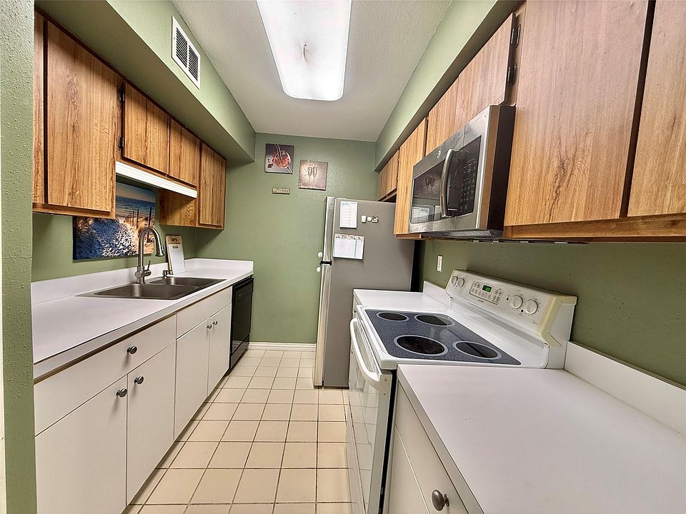 1st image of 3220 69th St APT D3