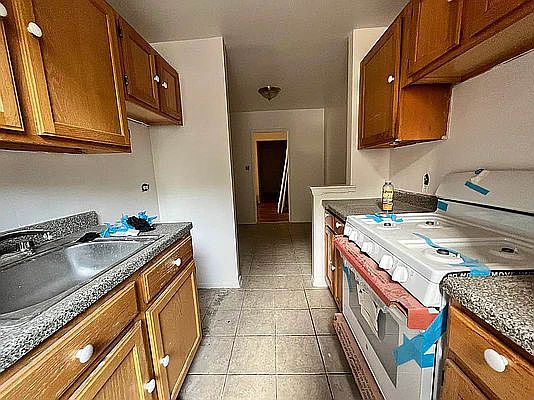 2nd image of 41 Hamilton Ave #5A