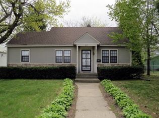 839 N Madison St, Rockford, IL 61107