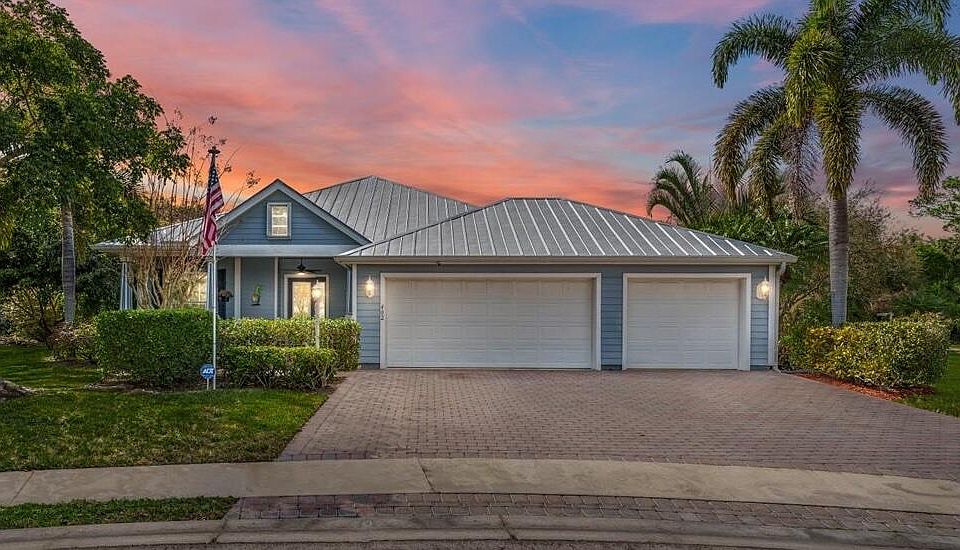 1st image of 402 NE Ginger Lily Place