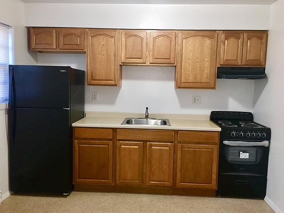 2nd image of 51 E Park St #8B