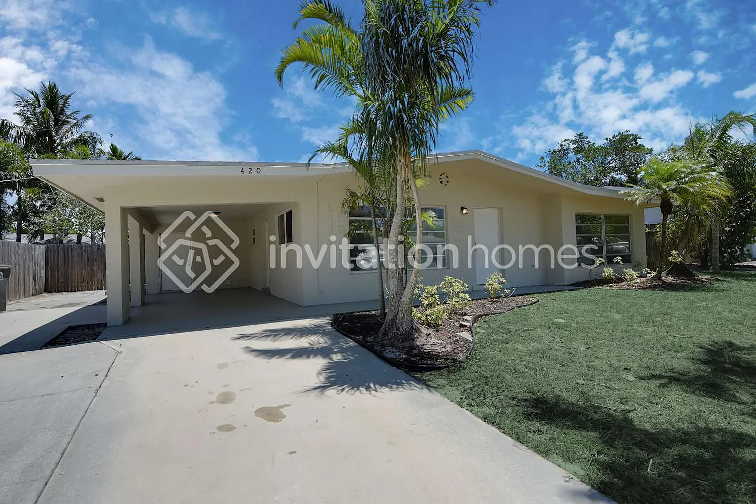 420 Philadelphia Dr Jupiter, FL 33458 — Photo 1