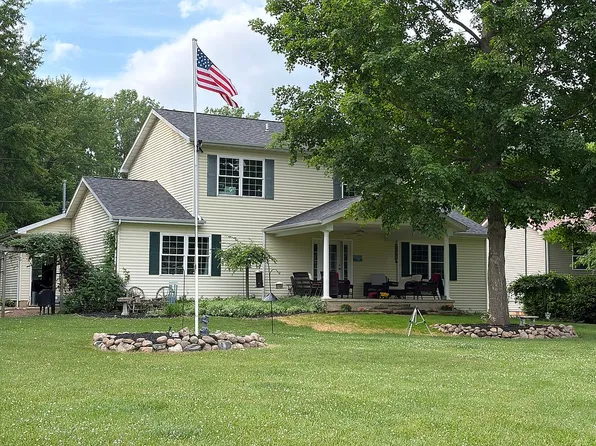 725 Skipper Ln, Coldwater, MI 49036