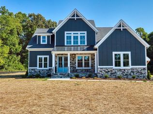9476 Andrew Wickham Ln, Ashland, VA 23005