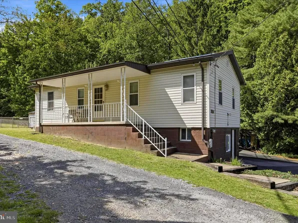 12717 N Cresap St, Cumberland, MD 21502