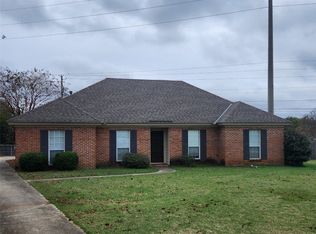 106 Timbermill Ct, Prattville, AL 36066