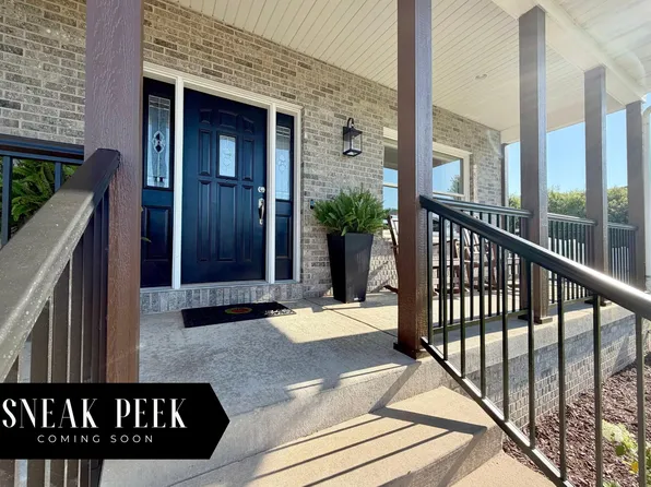 2001 Fullerton Dr, Prairie Du Sac, WI 53578