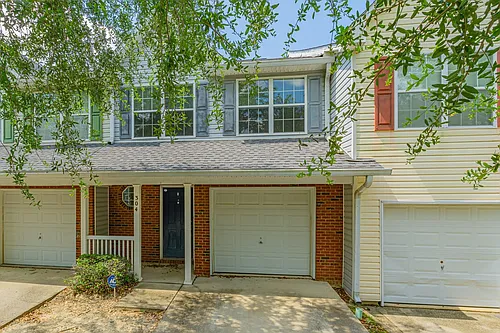 304 Crooked Pine Trl Photo 1