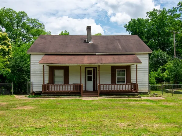 20 Homewood St, Anderson, SC 29625