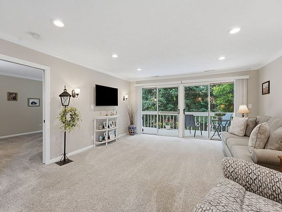 5th image of 5812 36th Avenue Ct #0