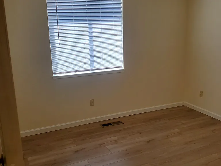 15125 Crimson Dr — Photo 10