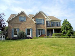 2 Kalan Farm Rd, Hampton, NJ 08827