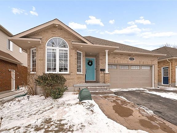 2nd image of 636 Fern Rd