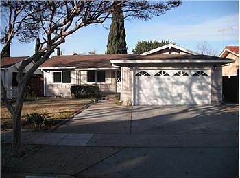 1st image of 377 Whirlaway Dr