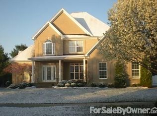 222 Bartholomew Blvd, Jeffersonville, IN 47130