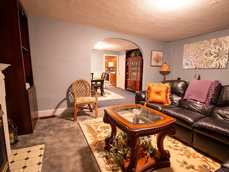 Living Room/ Dinning room open concept