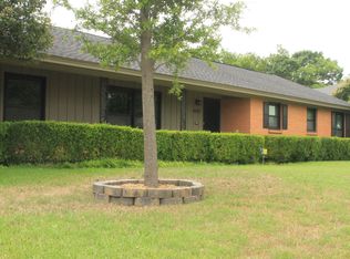 6101 Sharon Rd, Fort Worth, TX 76116