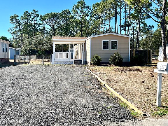 3rd image of 4819 Coastal Drive SE